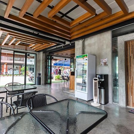 Firefly Phuket Hotel Patong Εξωτερικό φωτογραφία