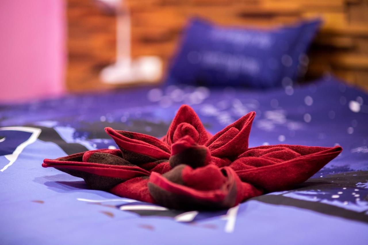 Firefly Phuket Hotel Patong Εξωτερικό φωτογραφία